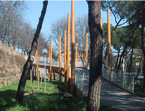 Wooden cycle-footway 